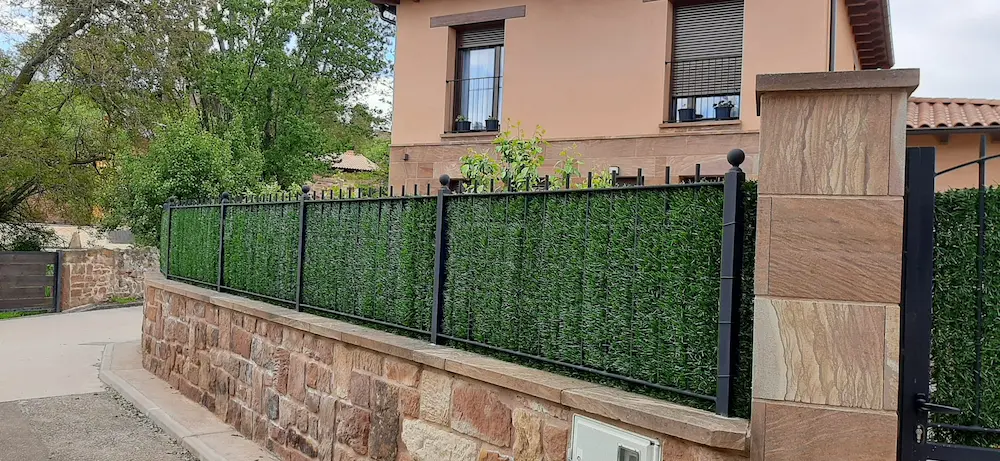 Haie Artificielle Verte Décorative pour Clôtures et Occultation de Jardin – 99 % d’Opacité – Image 18